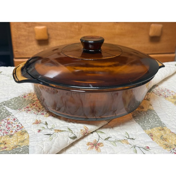 Anchor Hocking Other - Anchor Hocking Fire King Amber Glass Casserole Dish with Lid 1.5 Qt Ovenproof